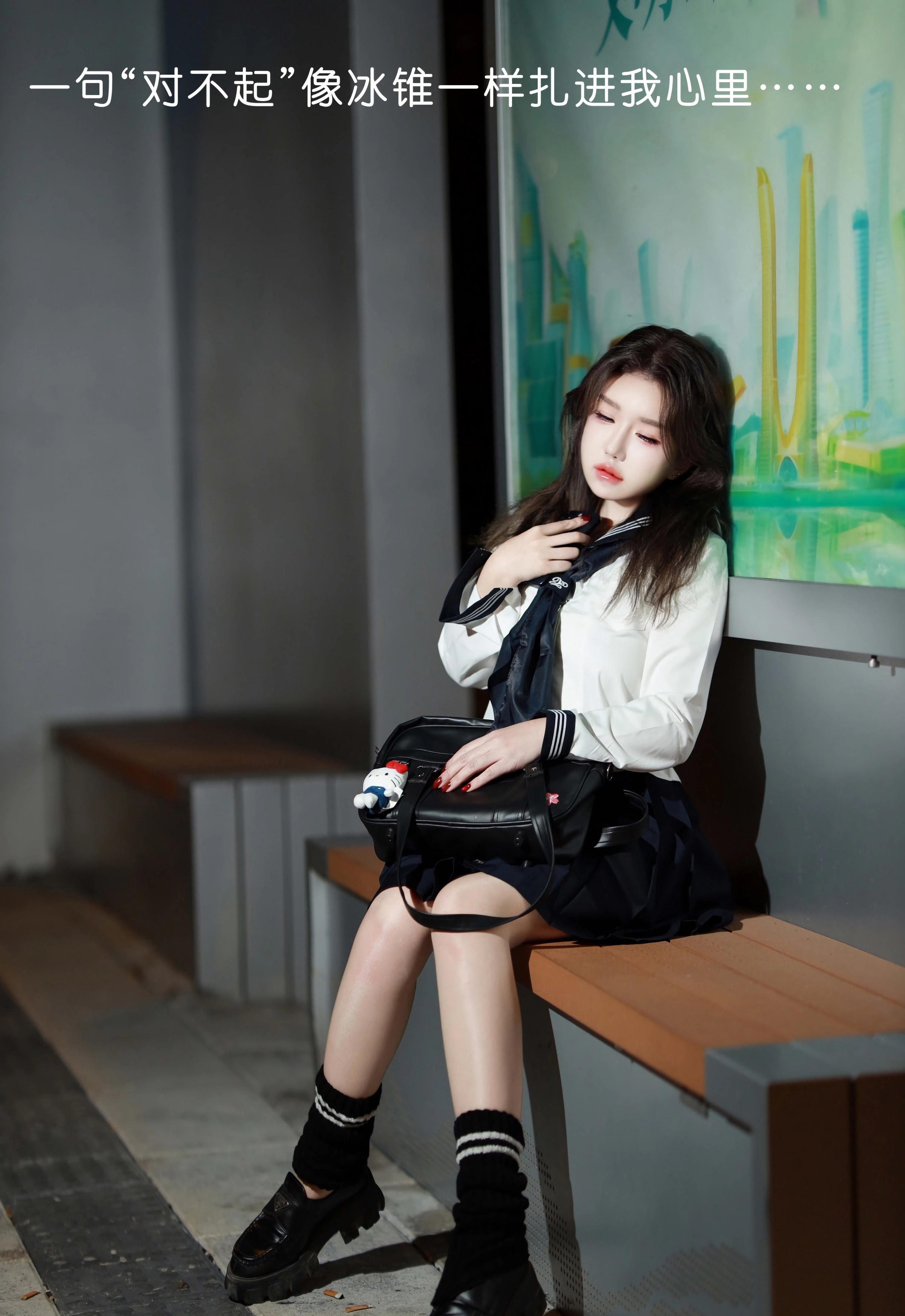 [XiuRen秀人网] 2025.12.05 No.11071 小薯条nienie 性感白T搭配黑色短裙 大连旅拍写真 [58+1P]